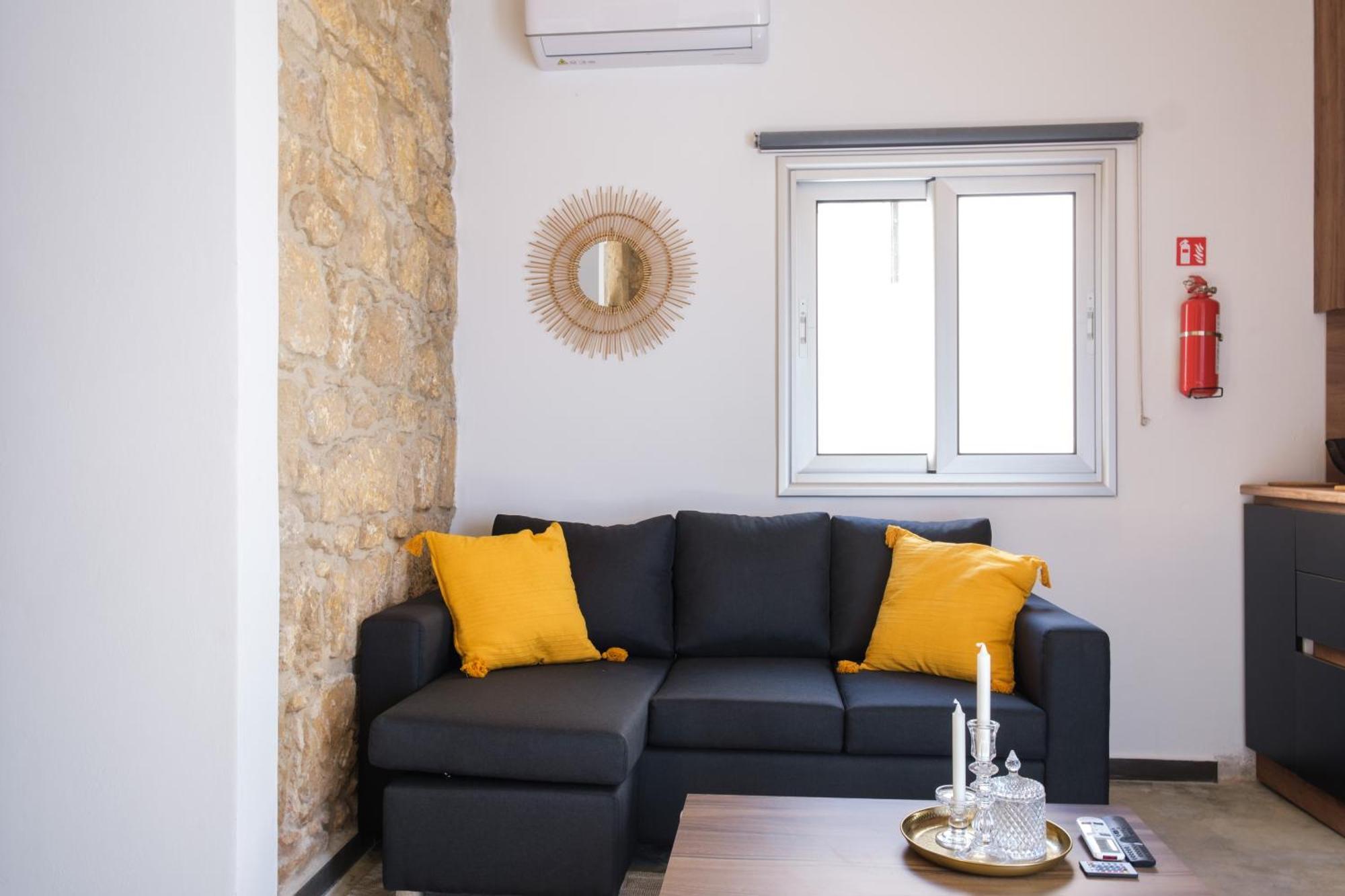 Royal Stay Luxury Homes Paphos Zimmer foto